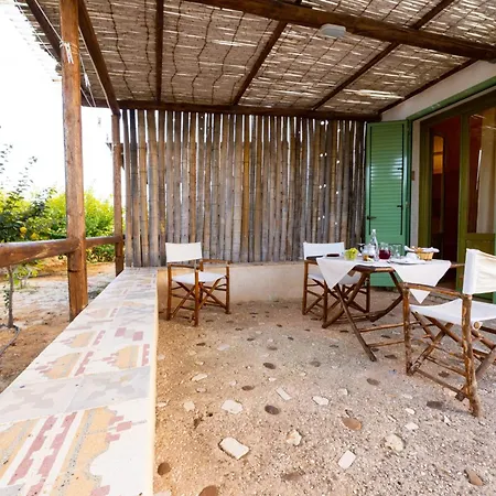 Farm stay Podere Fossarunza Di Carlo Manzo Marsala